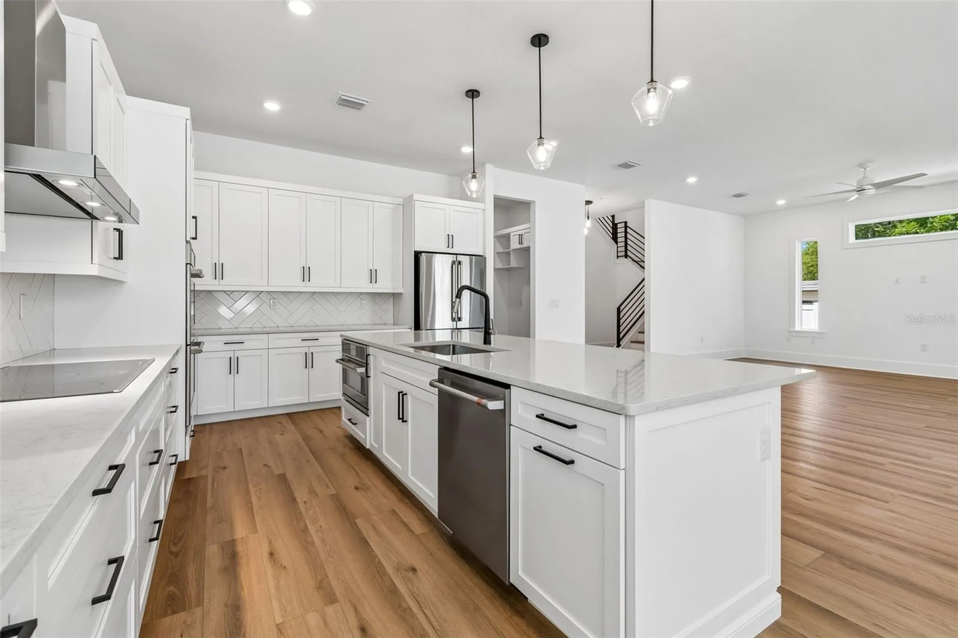 2923 W Elrod Avenue Tampa FL 33611