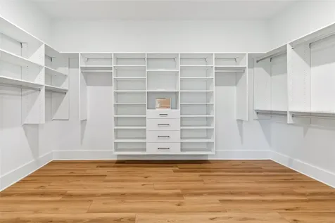 2923 W Elrod Avenue Tampa FL 33611