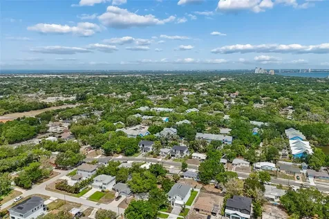 2923 W Elrod Avenue Tampa FL 33611