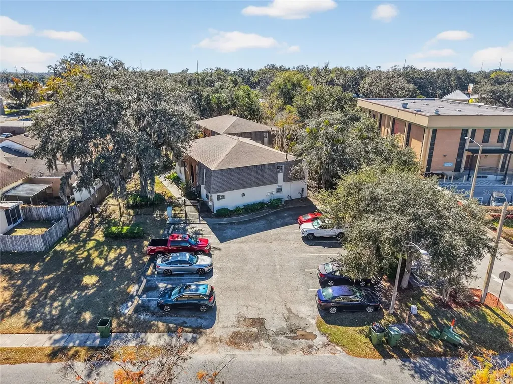 643 W Oak Terrace Drive Leesburg FL 34748