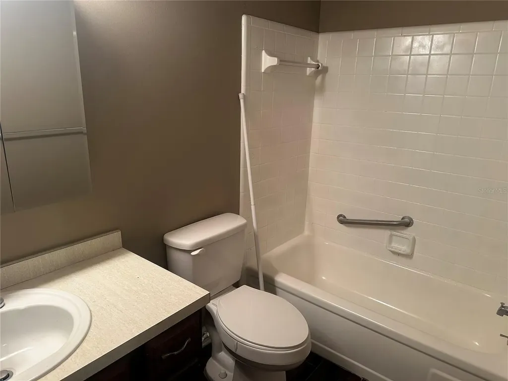 643 W Oak Terrace Drive Leesburg FL 34748