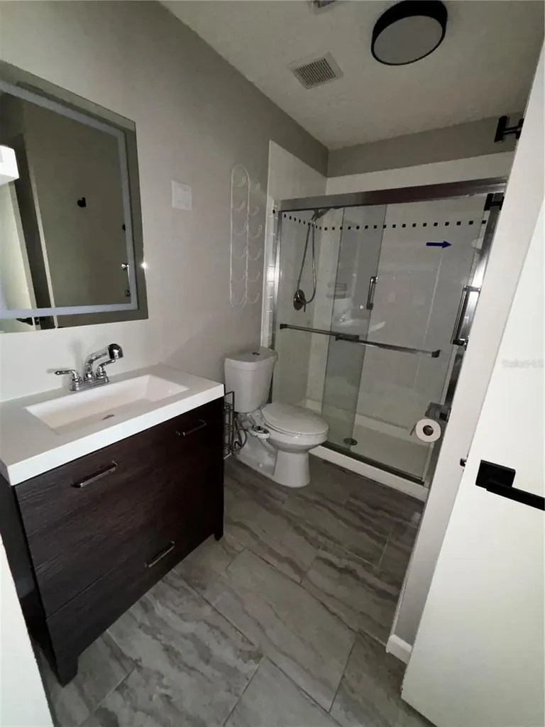 39132 County Road 54 Zephyrhills FL 33542