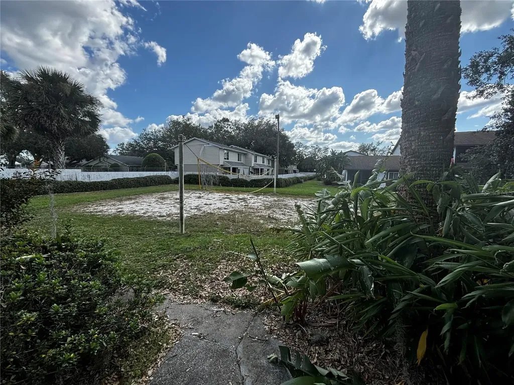 39132 County Road 54 Zephyrhills FL 33542