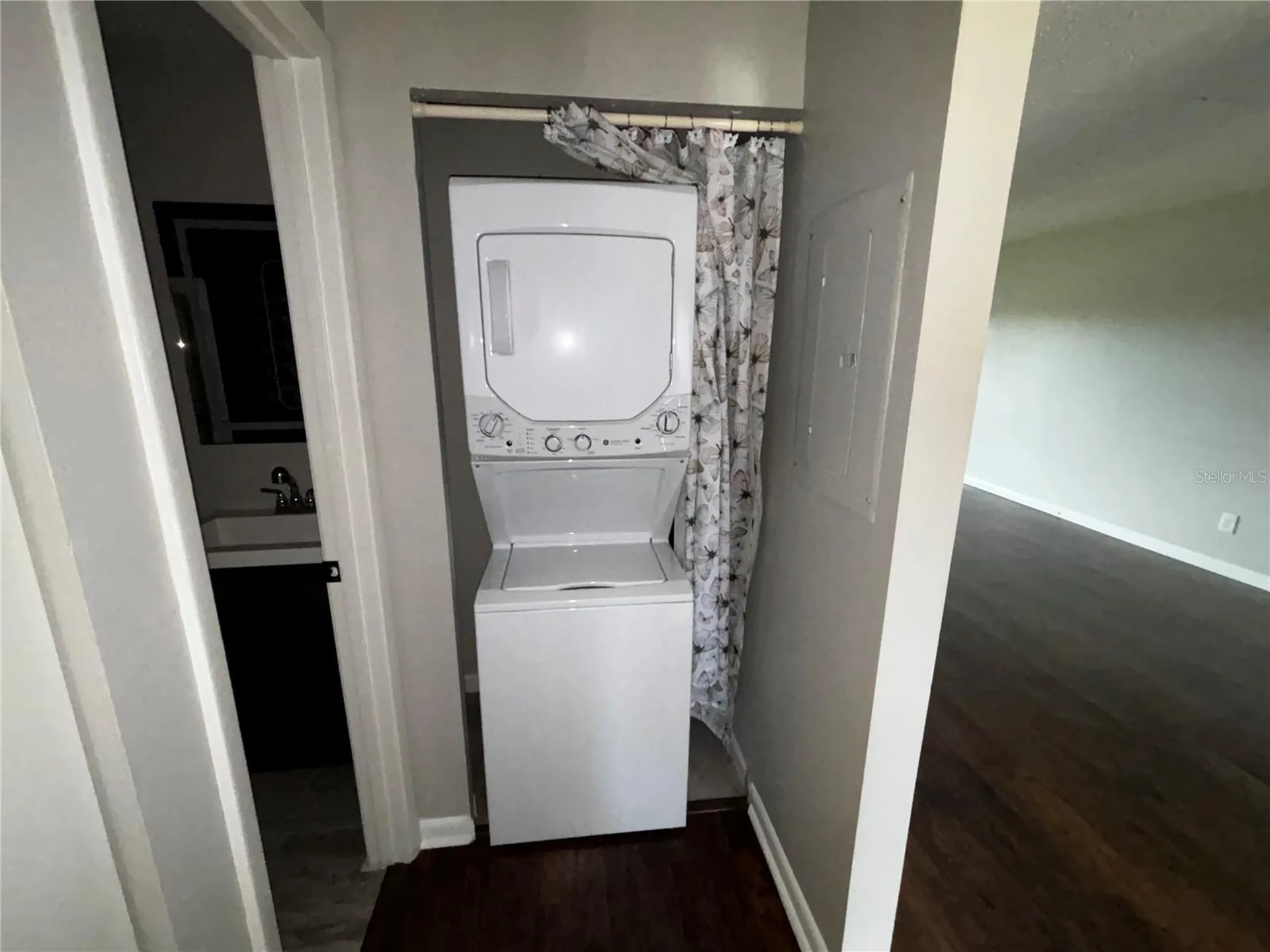 39132 County Road 54 Zephyrhills FL 33542