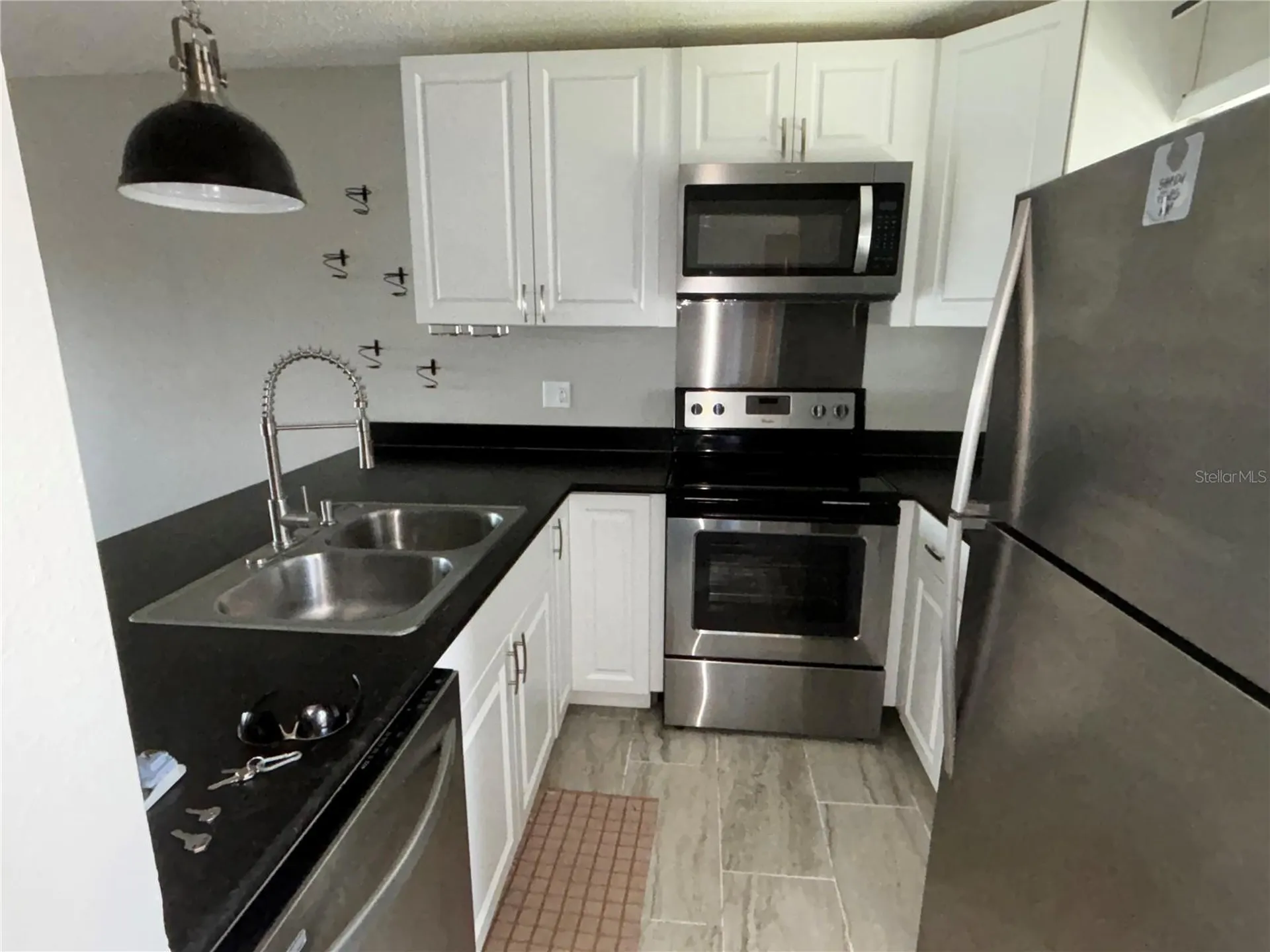 39132 County Road 54 Zephyrhills FL 33542