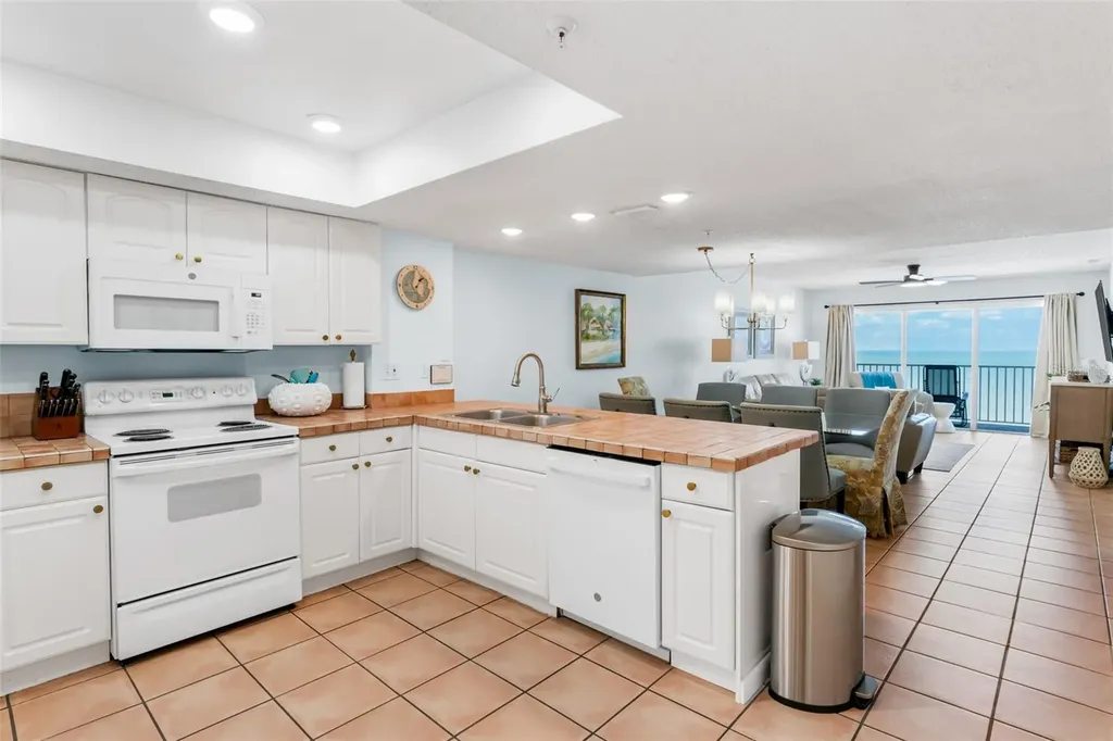 17500 Gulf Boulevard Redington Shores FL 33708