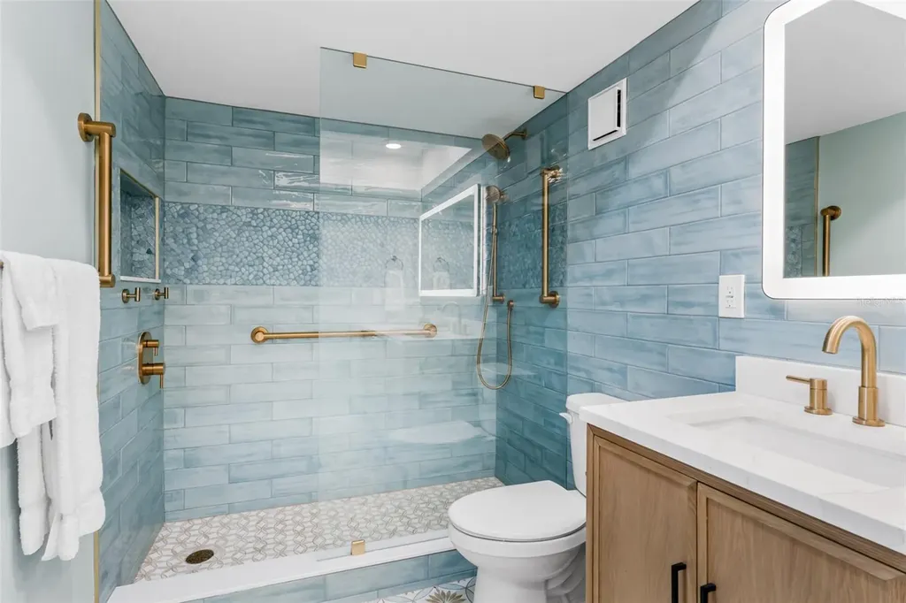 17500 Gulf Boulevard Redington Shores FL 33708
