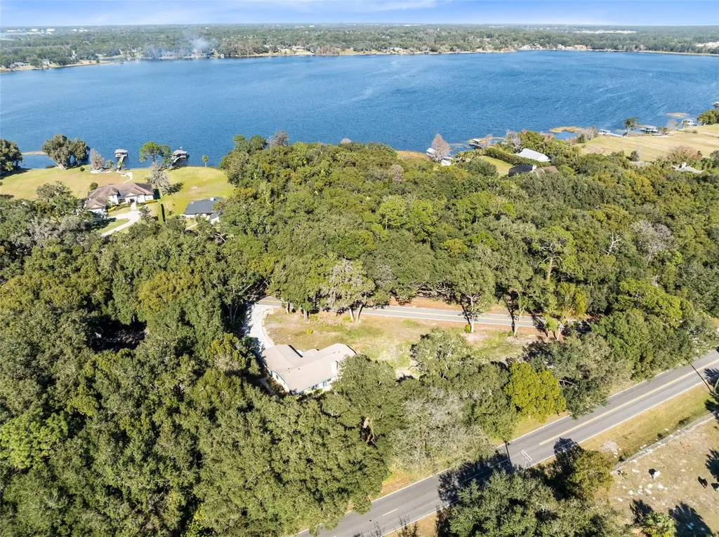 7838 Sloewood Drive Mount Dora FL 32757