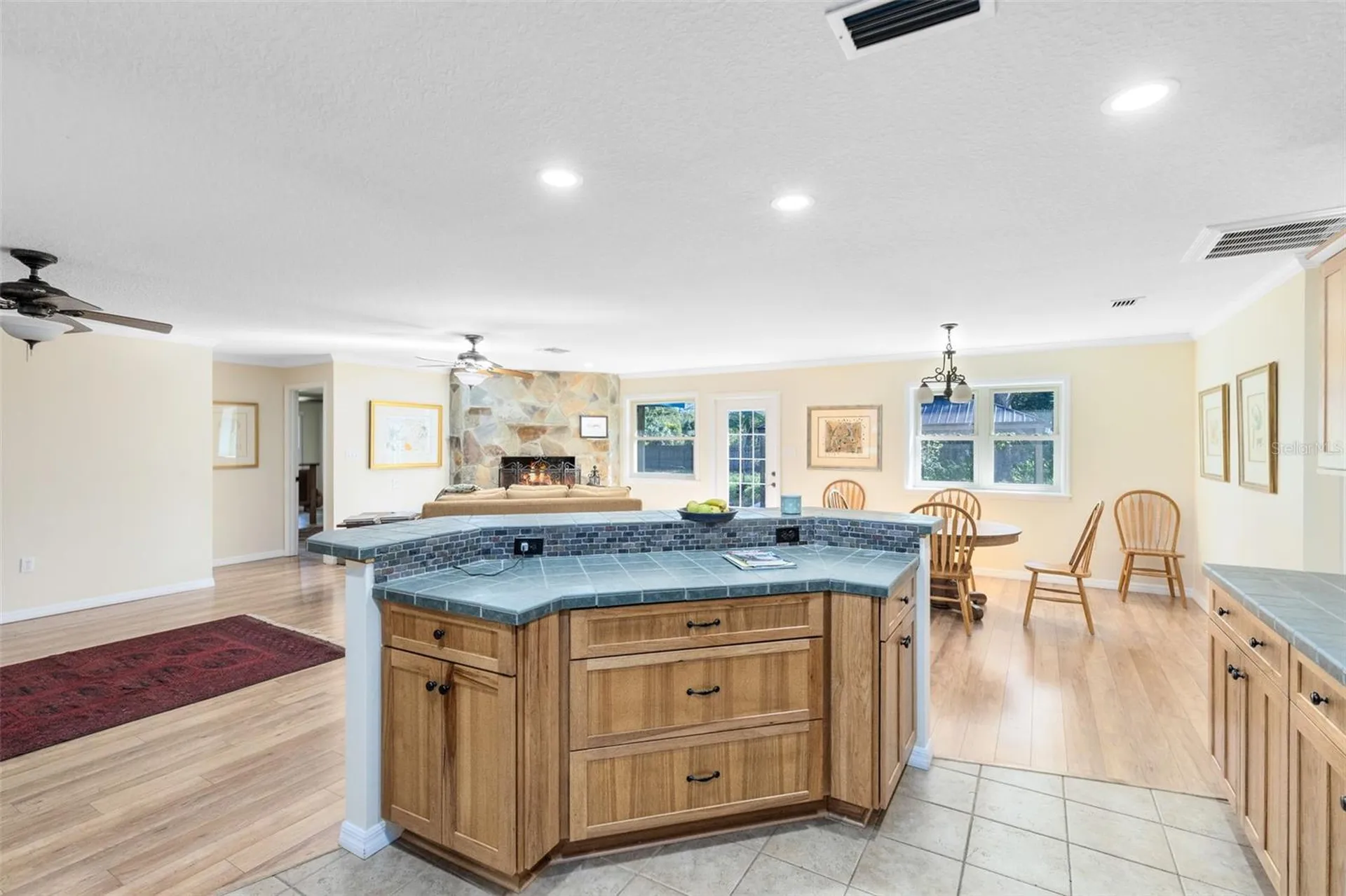7838 Sloewood Drive Mount Dora FL 32757