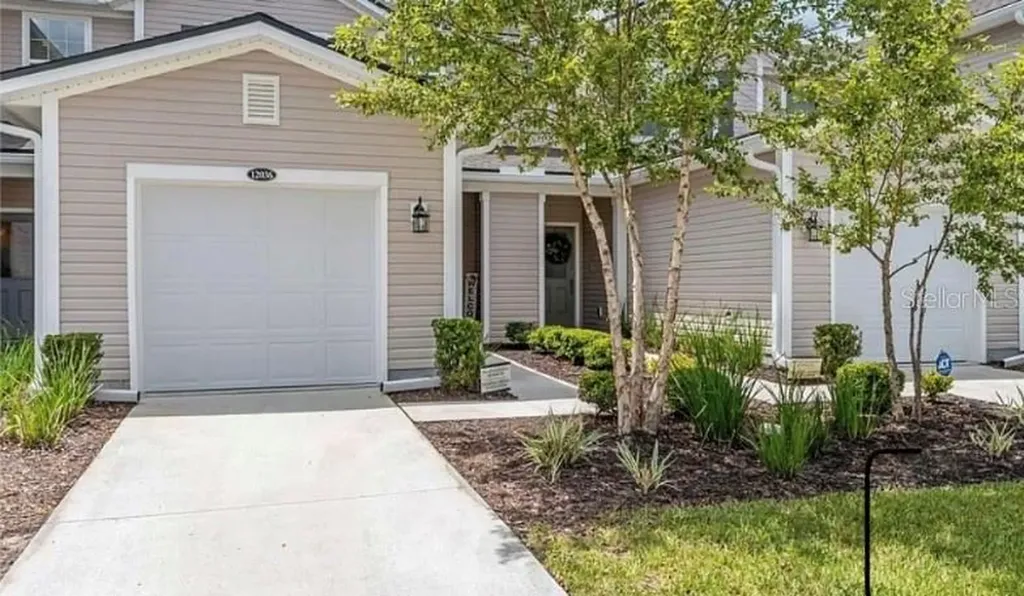 12036 Calvesta Street Jacksonville FL 32256