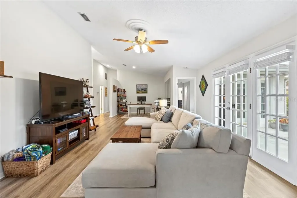 132 Sea Street New Smyrna Beach FL 32168