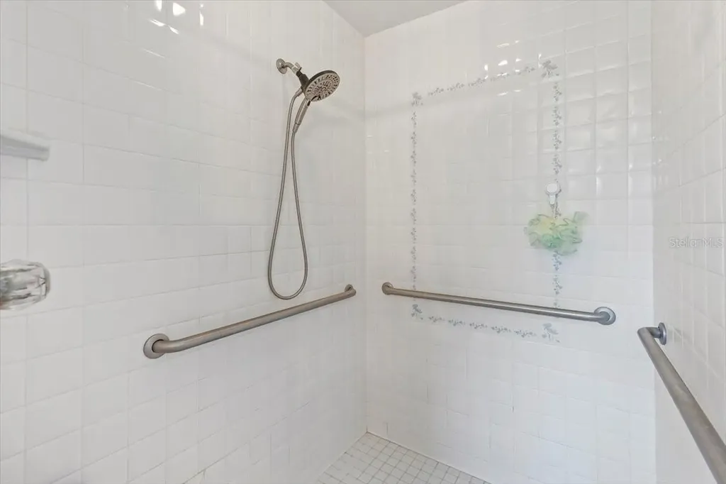132 Sea Street New Smyrna Beach FL 32168