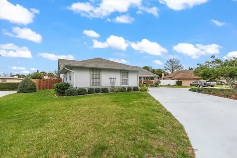132 Sea Street New Smyrna Beach FL 32168