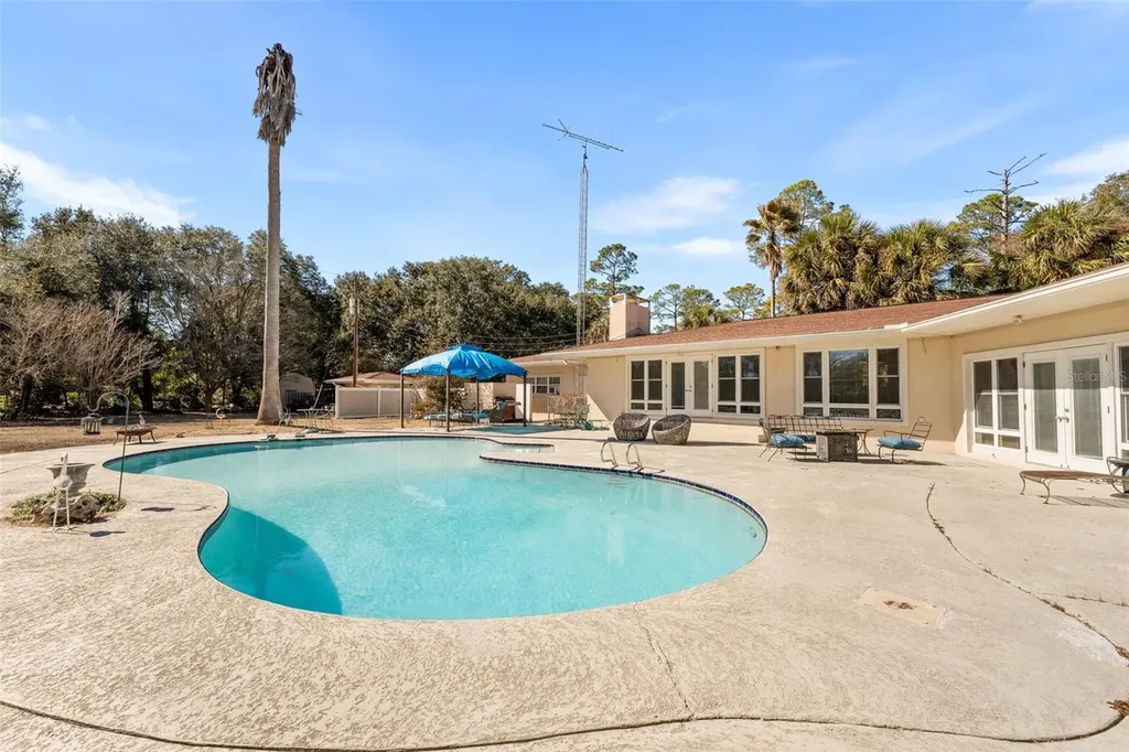 20031 NW County Road 236 High Springs FL 32643