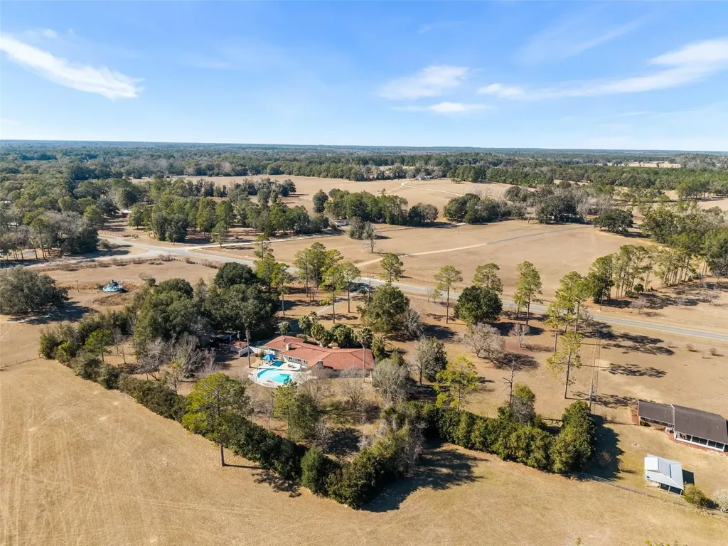 20031 NW County Road 236 High Springs FL 32643