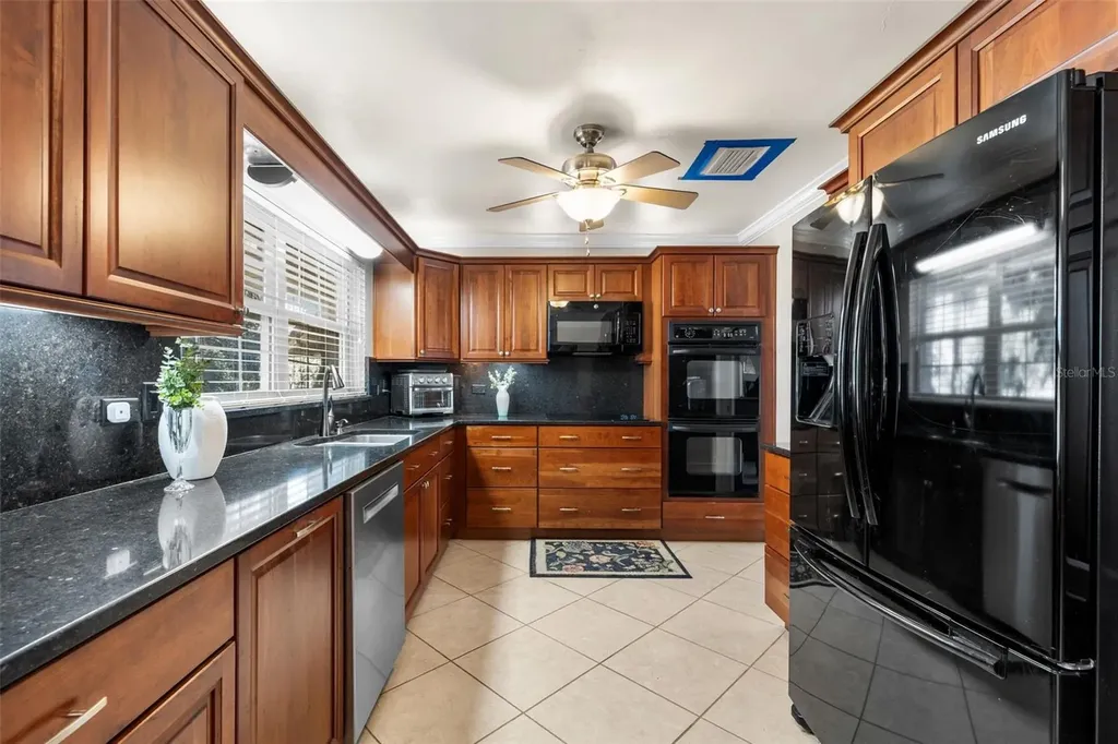 20031 NW County Road 236 High Springs FL 32643