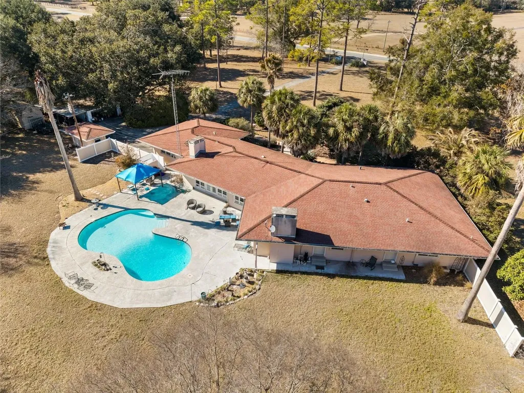 20031 NW County Road 236 High Springs FL 32643