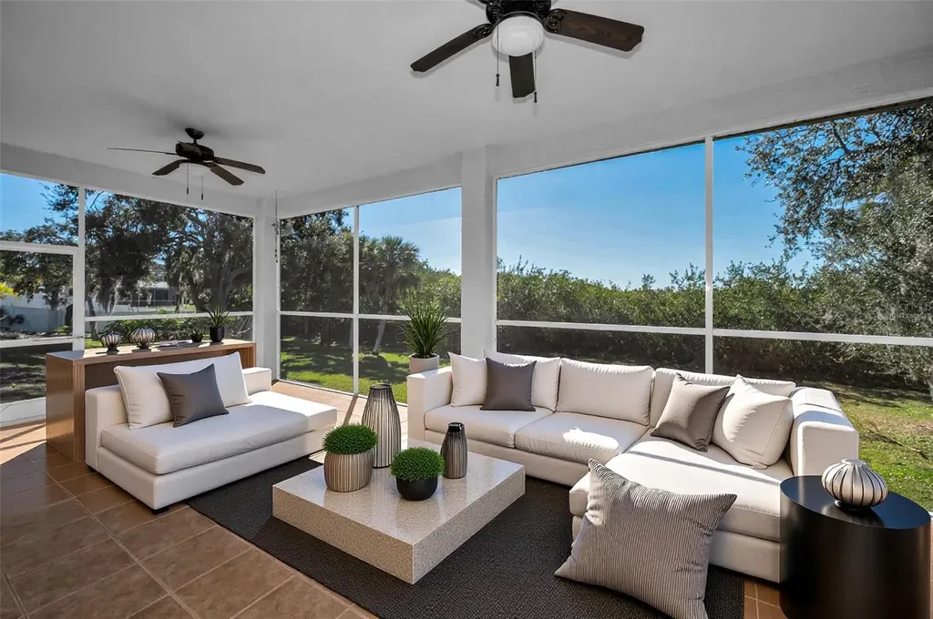 10622 Cape Hatteras Drive Tampa FL 33615