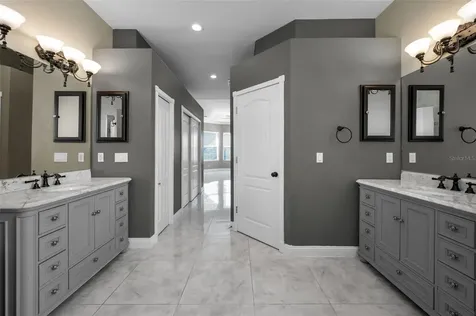 10622 Cape Hatteras Drive Tampa FL 33615