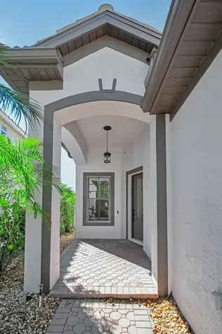 10622 Cape Hatteras Drive Tampa FL 33615