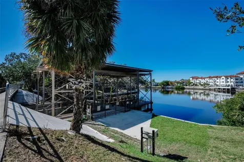 10622 Cape Hatteras Drive Tampa FL 33615