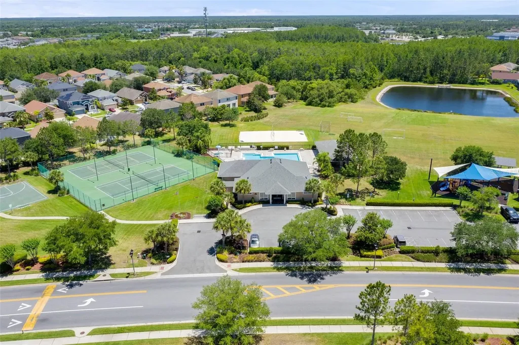 1336 Falling Star Lane Orlando FL 32828
