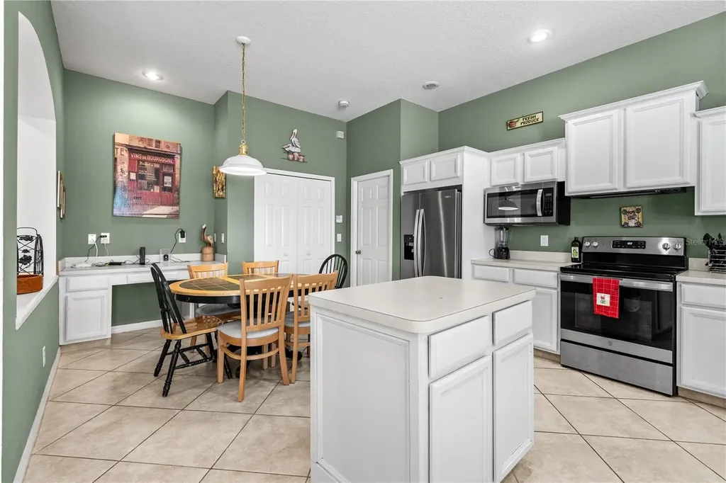 4805 Bookelia Circle Bradenton FL 34203