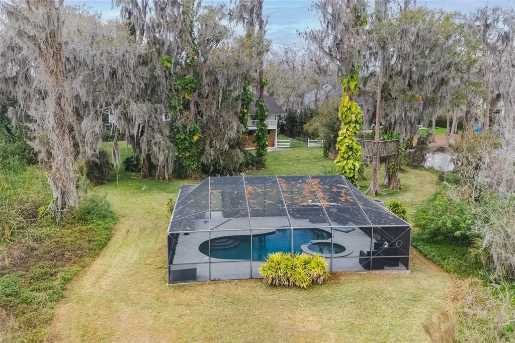 602 Druid Way Lutz FL 33548
