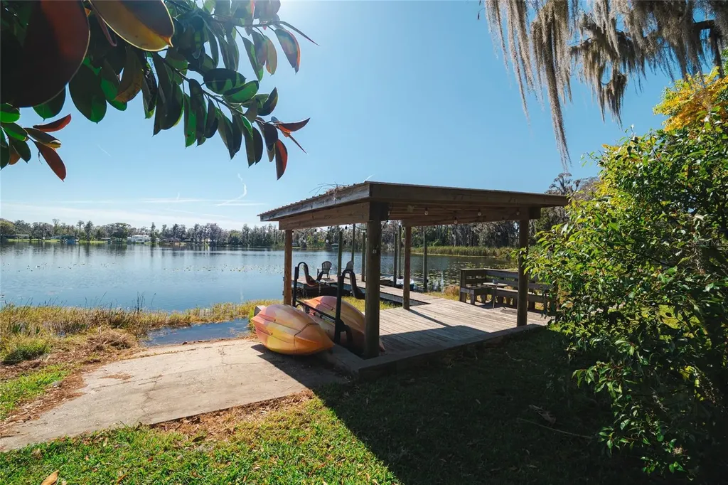 602 Druid Way Lutz FL 33548