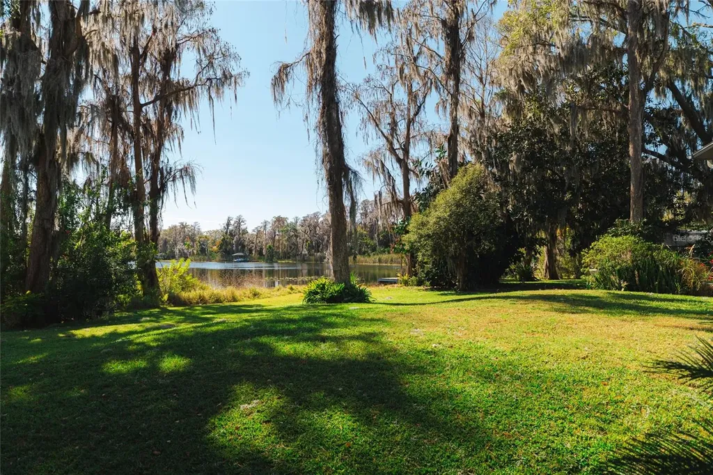 602 Druid Way Lutz FL 33548