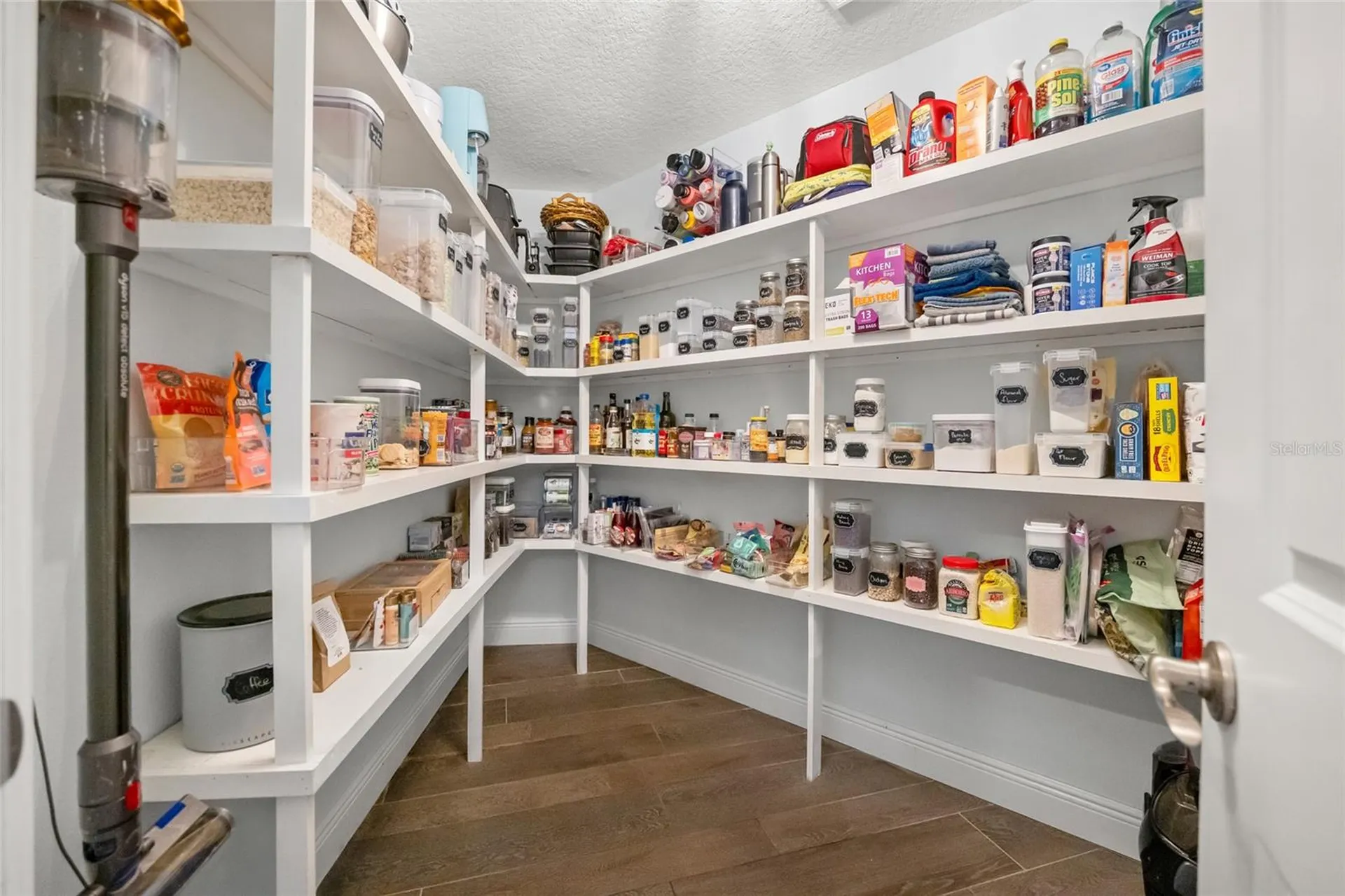 602 Druid Way Lutz FL 33548