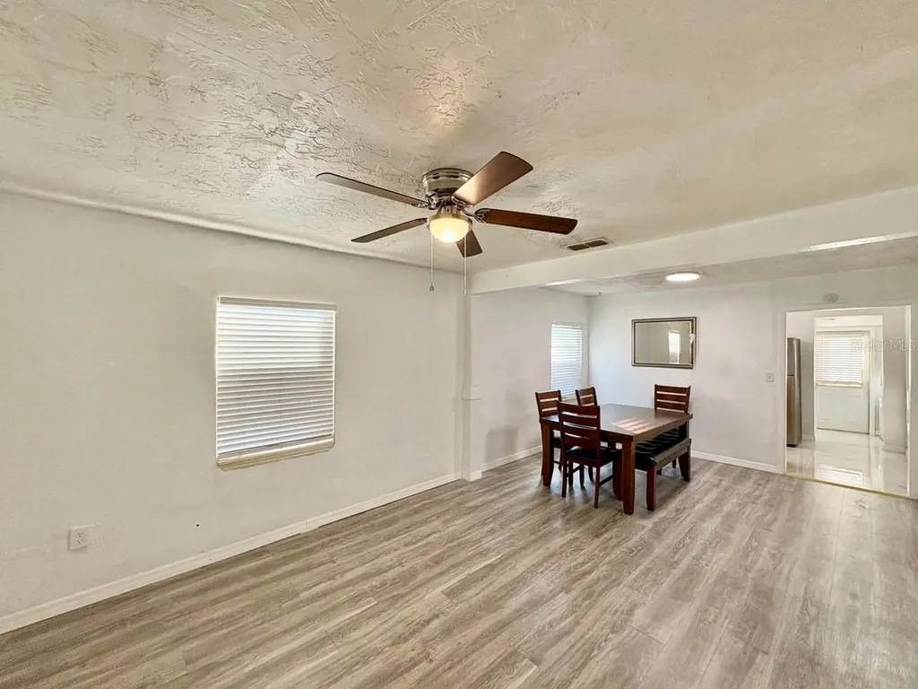 524 E Lime Street Tarpon Springs FL 34689