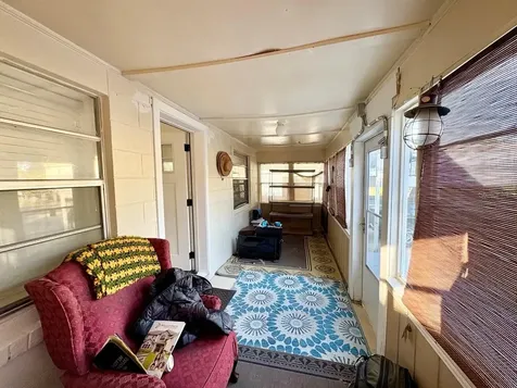 524 E Lime Street Tarpon Springs FL 34689