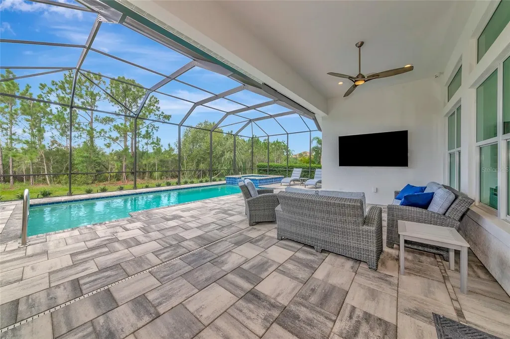 16620 Collingtree Crossing Lakewood Ranch FL 34202
