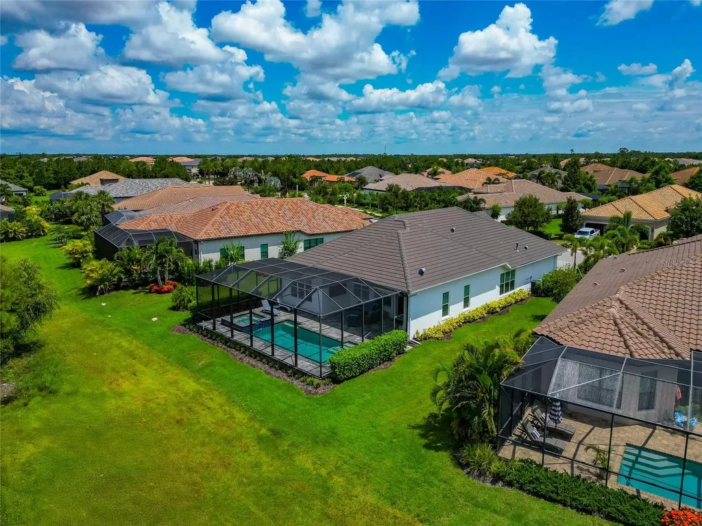 16620 Collingtree Crossing Lakewood Ranch FL 34202