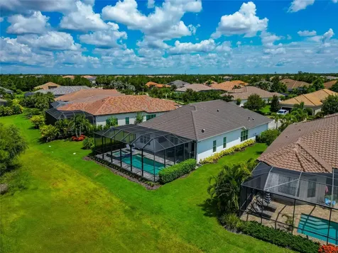 16620 Collingtree Crossing Lakewood Ranch FL 34202
