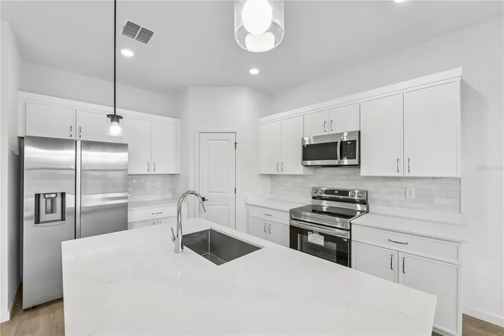 17875 SW 68th Place Dunnellon FL 34432