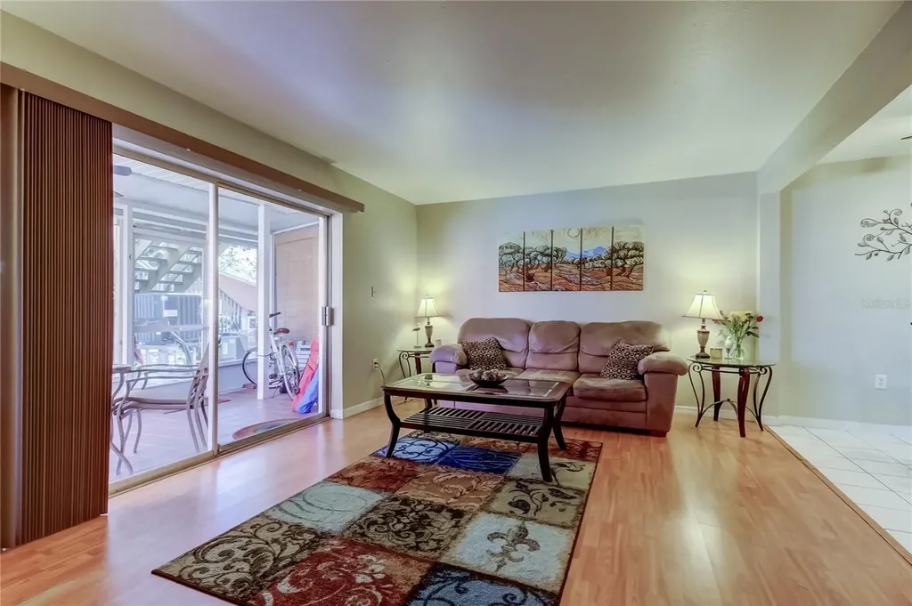 3650 41st Way S St Petersburg FL 33711