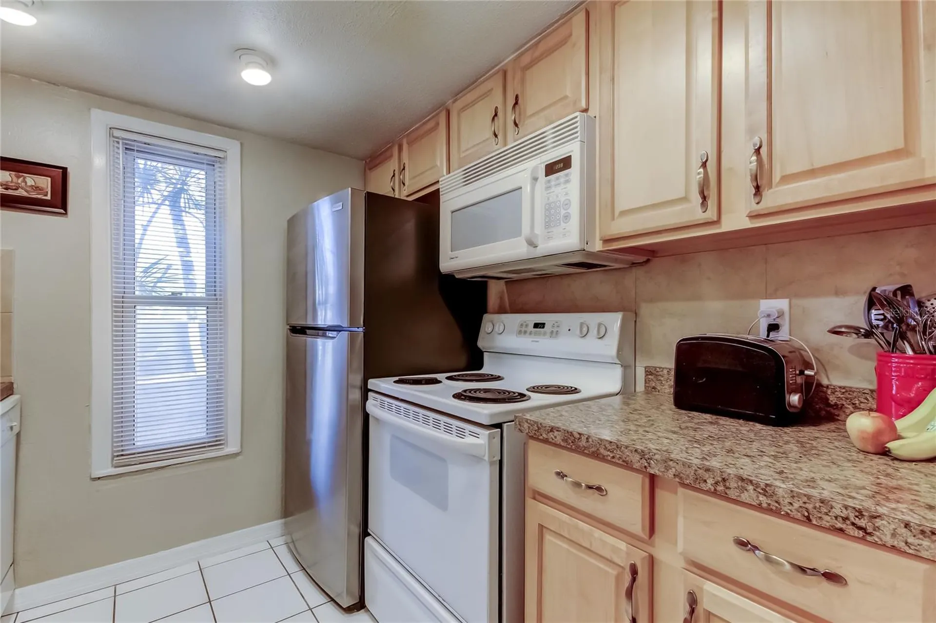 3650 41st Way S St Petersburg FL 33711