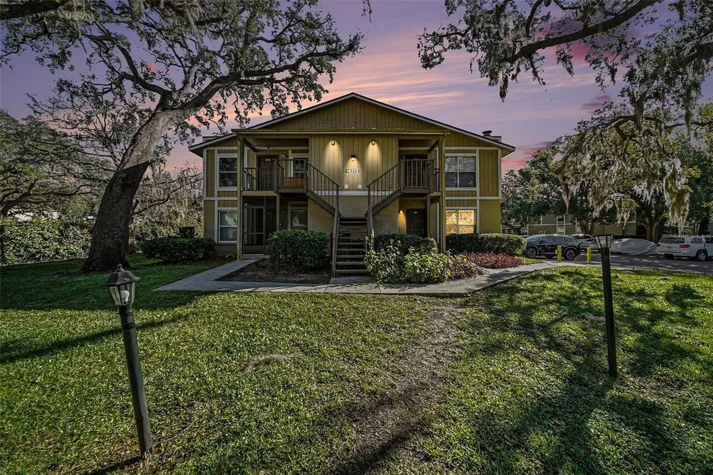 14312 Hanging Moss Circle Tampa FL 33613