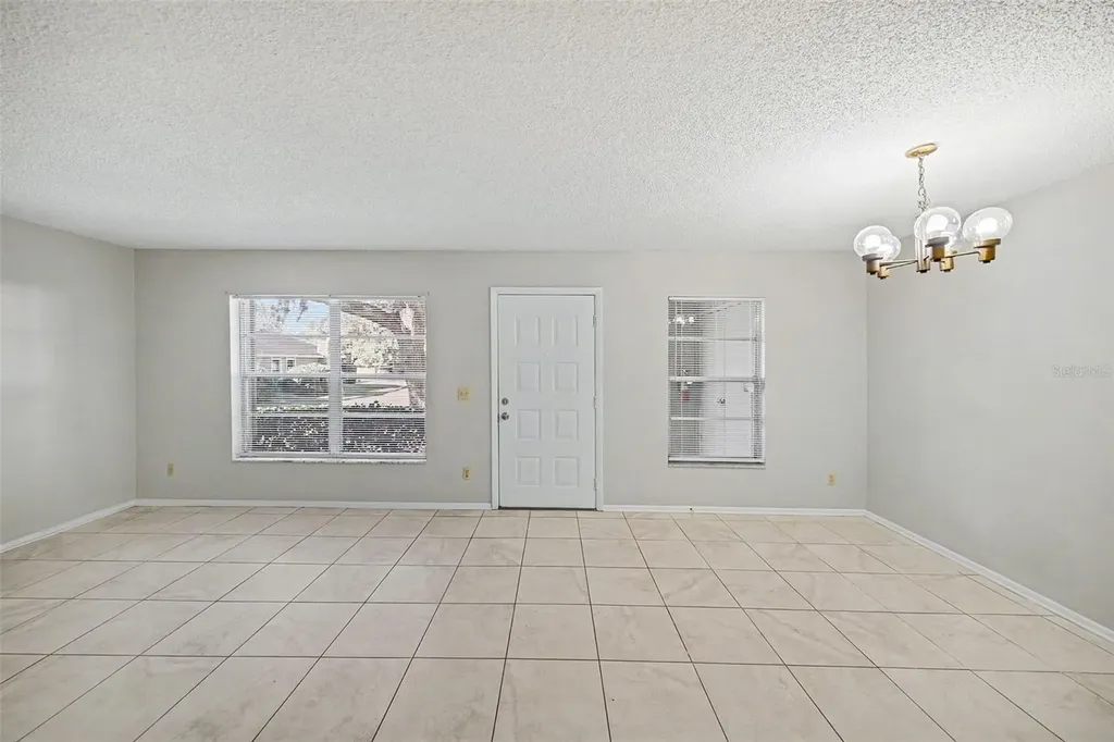 14312 Hanging Moss Circle Tampa FL 33613