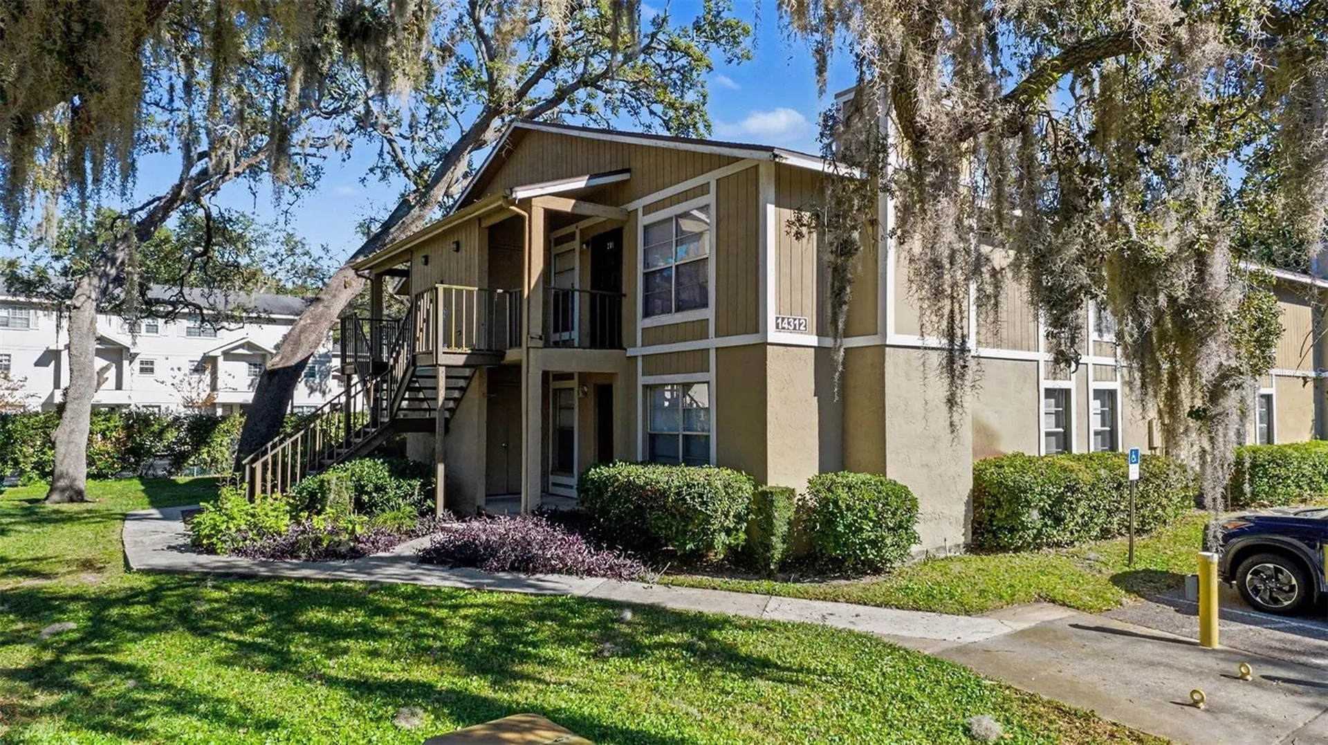 14312 Hanging Moss Circle Tampa FL 33613