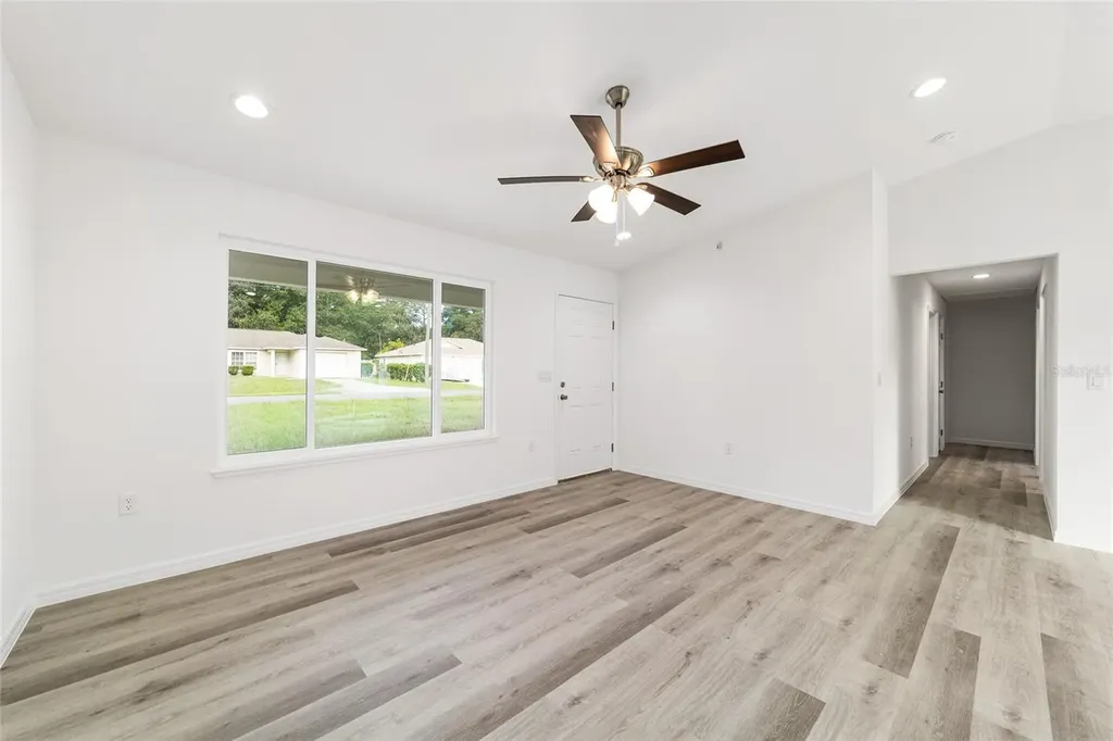 691 NE 130th Court Silver Springs FL 34488