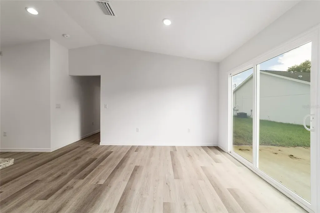 691 NE 130th Court Silver Springs FL 34488