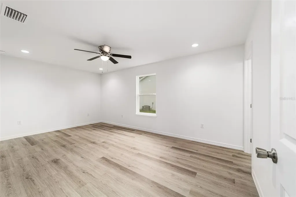 691 NE 130th Court Silver Springs FL 34488