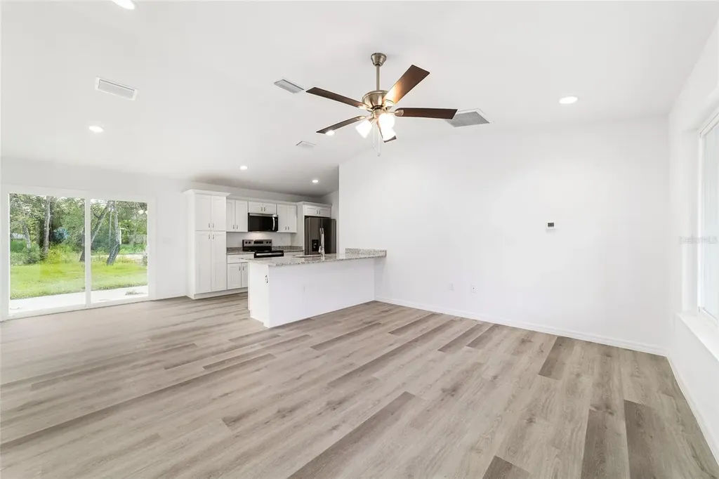 691 NE 130th Court Silver Springs FL 34488