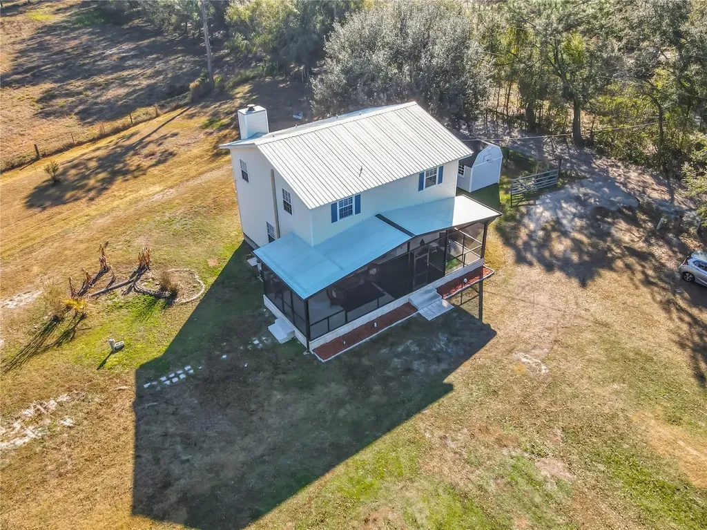 8651 Wee Farms Lane Polk City FL 33868