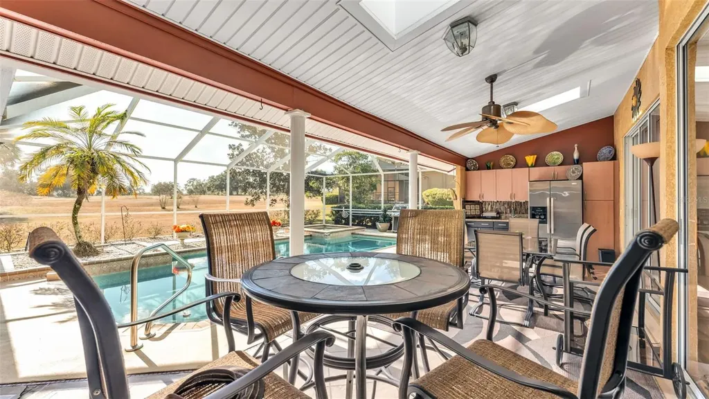2711 S Fairway Drive Plant City FL 33566
