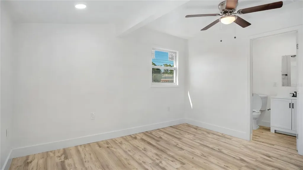 3925 W Robson Street Tampa FL 33614