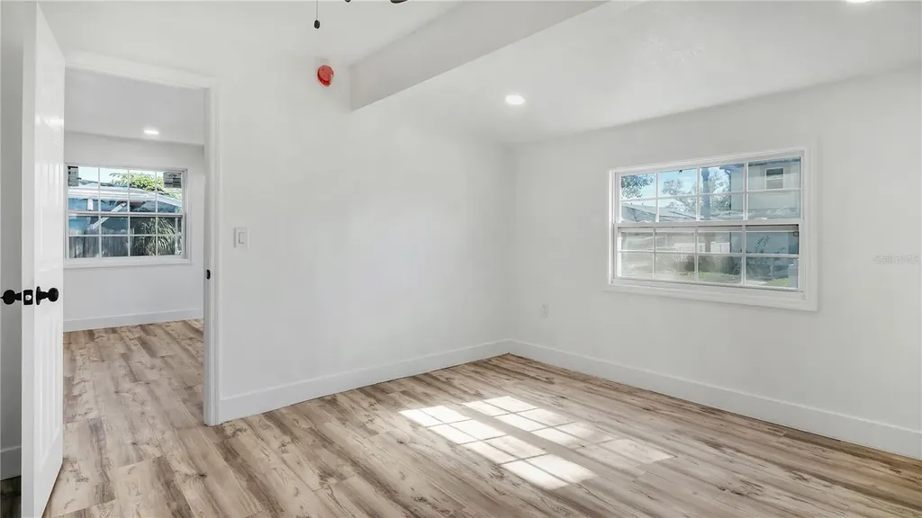 3925 W Robson Street Tampa FL 33614